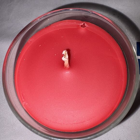 Yankee Candle Sparkling Cinnamon Jar Candle 7 oz AND Wall Scent Diffuser Balsam - Picture 3 of 5